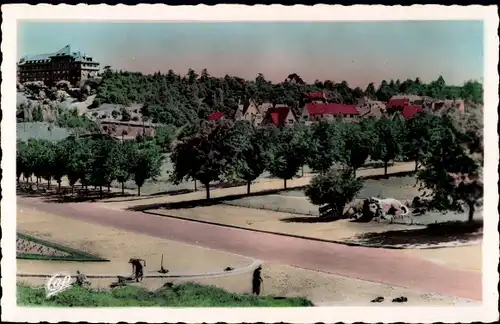 Ak Ifrane Marokko, L'Hotel Balima et le Lion