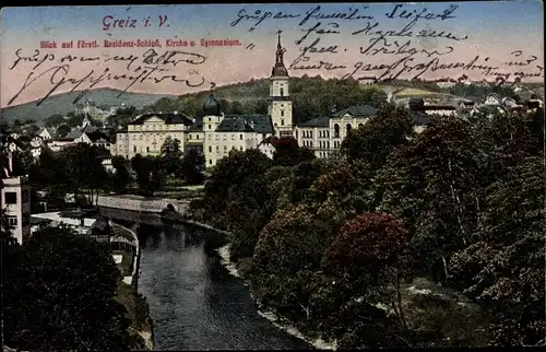 Ak Greiz in Thüringen, Stadtpanorama, Flusspartie, Kirche, Residenzschloss, Gymnasium