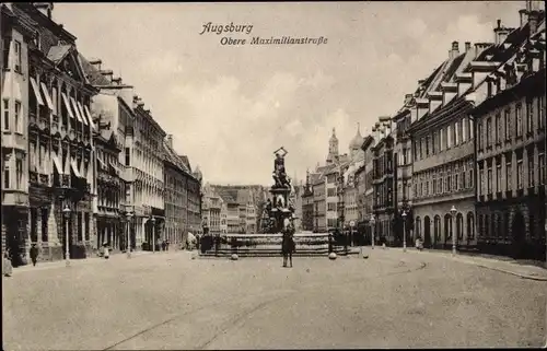 Ak Augsburg in Schwaben, Partie an der oberen Maximillianstraße, Brunnen