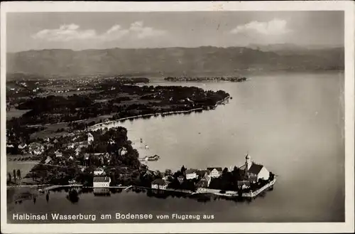 Ak Wasserburg am Bodensee Schwaben, Halbinsel vom Flugzeug aus, Panorama
