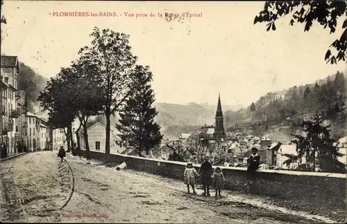 Ak Plombières les Bains Lothringen Vosges, Vue prise de la Route d'Épinal