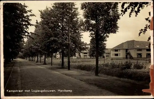 Ak Harskamp Gelderland, Kampstraat, Logiesgebouwen