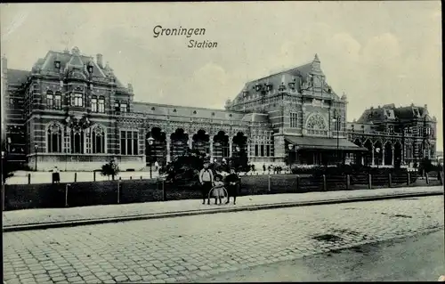 Ak Groningen Niederlande, Station, Bahnhof, Außenansicht