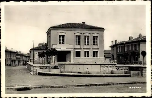 Ak Oradour sur Glane Haute Vienne, L'Hotel de Ville, Außenansicht