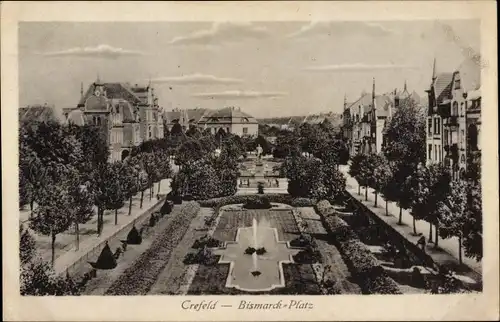 Ak Krefeld am Niederrhein, Bismarck Platz, Vogelperspektive