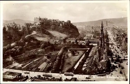 Ak Edinburgh Schottland, The Castle and Princes Street