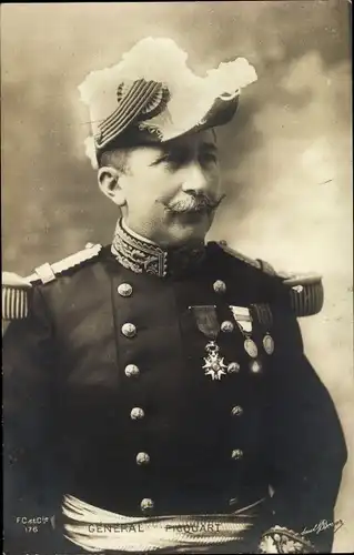 Ak General Picquart, Portrait in Uniform