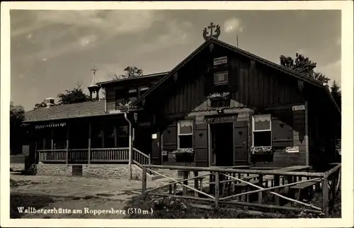 Ak Sankt Pölten in Niederösterreich, Wallbergerhütte am Roppersberg