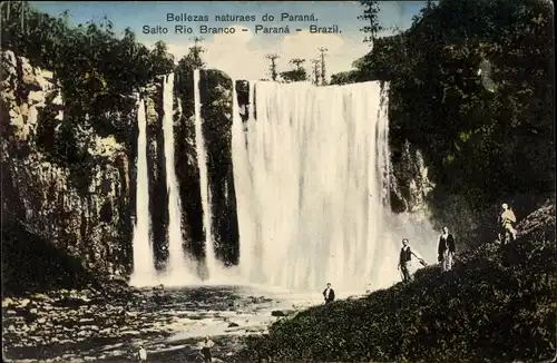 Ak Castro Paraná Brasilien, Salto Rio Branco, Partie am Wasserfall