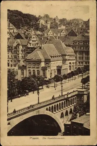 Ak Plauen im Vogtland, Teilansicht der Stadt bei der Handelskammer, Brücke, Gebäude