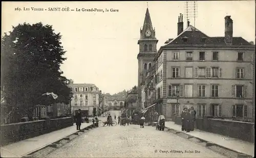 Ak Saint Dié des Vosges, Le Grand Pont, la Gare