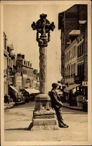 Ak Le Tréport Seine Maritime, Calvaire, Rue de Paris