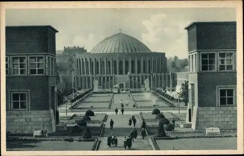 Ak Düsseldorf am Rhein, Rheinhalle, Planetarium mit Ehrenhof