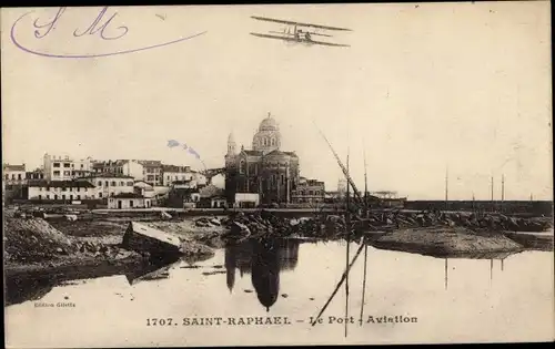 Ak Saint Raphaël Var, le Port-Aviation, Doppeldecker, Hafen