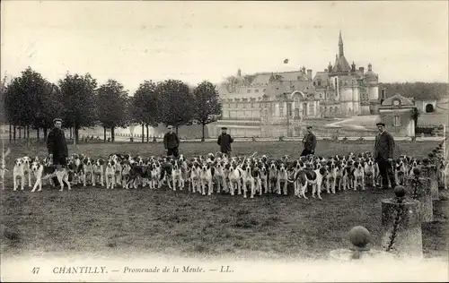Ak Chantilly Oise, Promenade de la Meute, Jagdgesellschaft, Schloss, Parkanlage