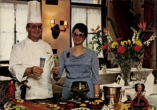 Ak Lutzelbourg Lützelburg Lothringen Moselle, Hotel des Vosges, Koch, Innenraum