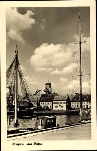 Ak Wolgast in Mecklenburg Vorpommern, Partie am Hafen