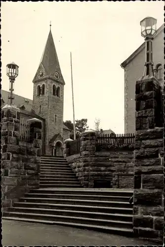 Ak Steinach im Thüringer Wald, Treppenaufgang zur Kirche