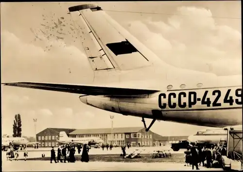 Ak Berlin Schönefeld, Zentralflughafen, Tupolev TU 104, CCCP-4249