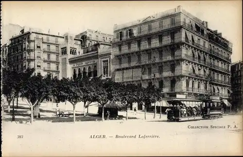 Ak Alger Algier Algerien, Le Boulevard Laferriere, Straßenbahn