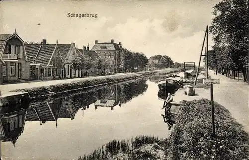 Ak Schagerbrug Nordholland Niederlande, Partie am Kanal, Häuser