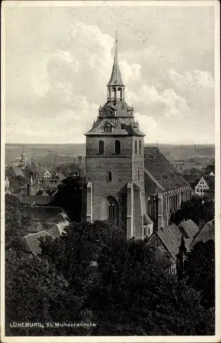 Ak Lüneburg in Niedersachsen, St. Michaeliskirche mit Umgebung