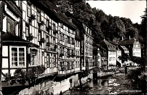 Ak Monschau Montjoie in der Eifel, Partie am Hotel Stern, Fluss, Brücke