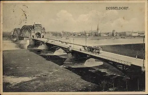 Ak Düsseldorf am Rhein, Rheinbrücke