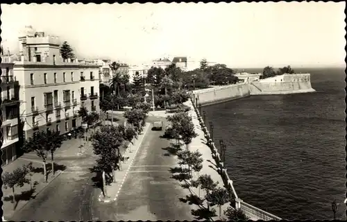 Ak Cádiz Andalusien, Alamedas de Apodaca y Marques de Comillas