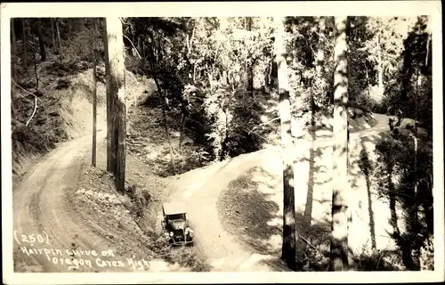 Foto Ak Oregon USA, Hairpin Curve on Oregon Caves Highway, Automobil