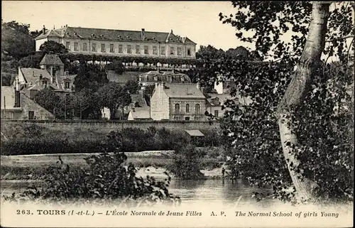 Ak Tours Indre et Loire, L'ecole Normale de Jeune Filles, Schule