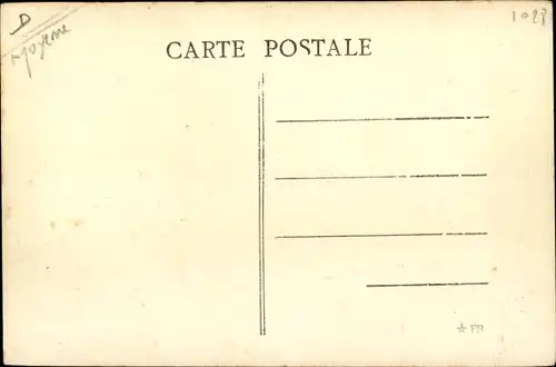 Ak Laval Mayenne, Immaeulee Conseption de Laval, Le Jeu des Boueliers, 1. Avant le Combat