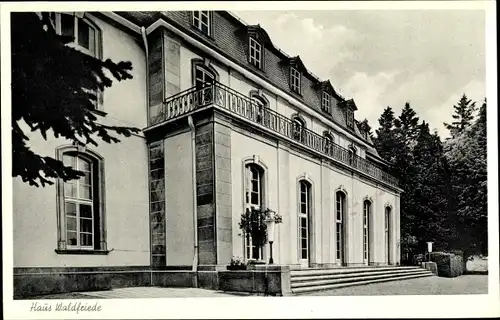 Ak Kronberg im Taunus, Erholungsheim Haus Waldfriede, Frontansicht, Treppen