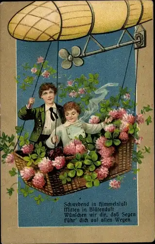Ak Glückwunsch zum Geburtstag, zwei Personen in einer blumigen Gondel eines Zeppelins