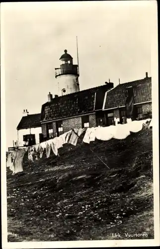 Ak Urk Flevoland Niederlande, Vuurtoren, Leuchtturm, Wäscheleine