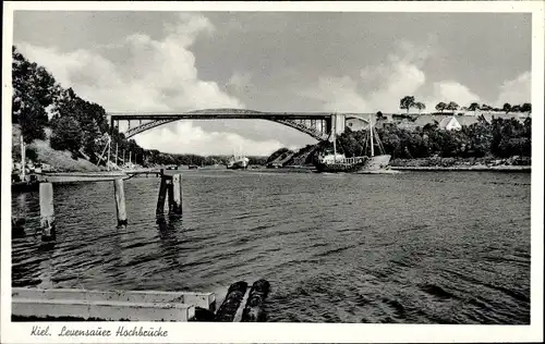 Ak Kiel in Schleswig Holstein, Alte Levensauer Hochbrücke, Schiff