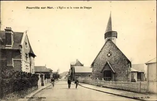 Ak Pourville sur Mer Seine Maritime, L'Eglise et la route de Dieppe