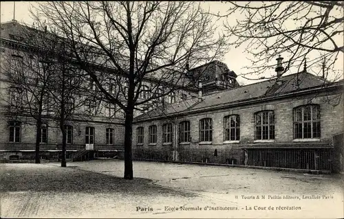 Ak Paris XVI, Ecole Normale d'Instituteurs, La Cour de recreation