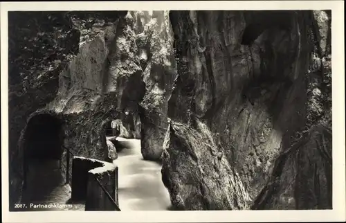 Ak Garmisch Partenkirchen in Oberbayern, Partnachklamm, Wanderweg