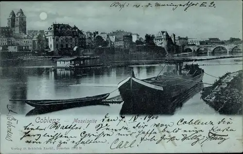 Mondschein Ak Koblenz in Rheinland Pfalz, Mosel, Kahn am Ufer, Stadtblick