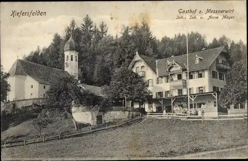 Ak Kiefersfelden Oberbayern, Gasthaus Messnerwirt, Kirche
