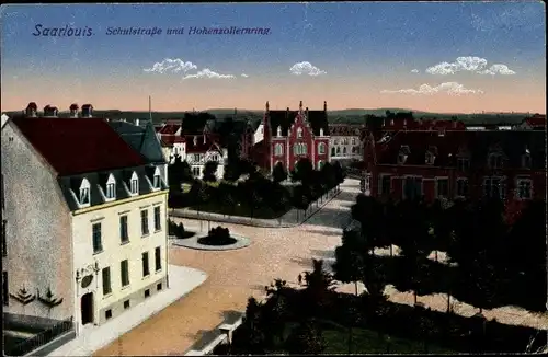 Ak Saarlouis im Saarland, Blick in die Schulstraße und Hohenzollernring