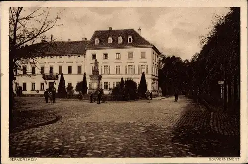 Ak Germersheim in Rheinland Pfalz, Gouvernement, Kommandantur, Kriegerdenkmal