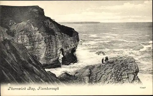 Ak Flamborough Yorkshire, Thornwick Bay
