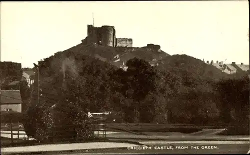 Ak Criccieth Wales, Castle from the Green, Burg