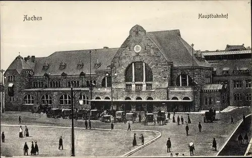 Ak Aachen in Nordrhein Westfalen, Hauptbahnhof, Kutschen