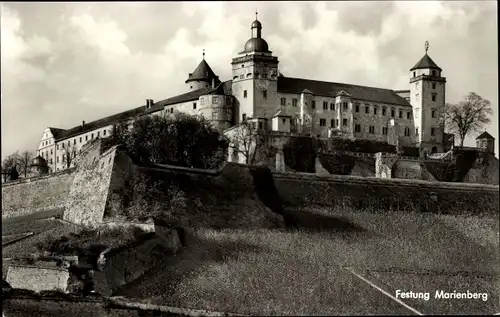 Ak Würzburg am Main Unterfranken, Festung Marienberg
