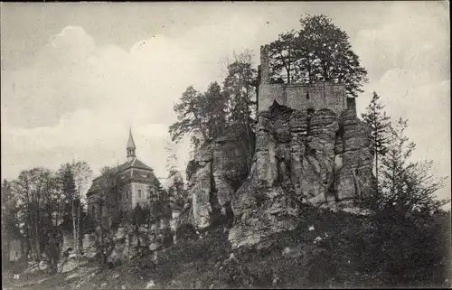 Ak Turnov Turnau Region Königgrätz, Burg Valdštejn, Waldstein, od Lazni Sedmihorek, Felsen, Ruine