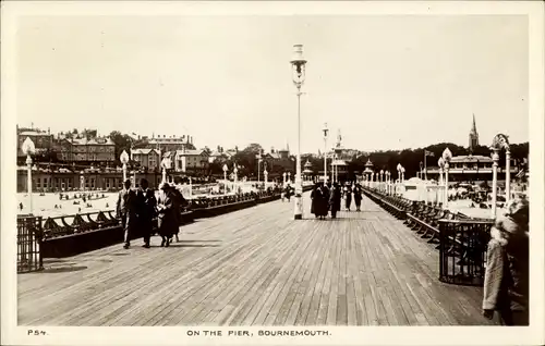 Ak Bournemouth Dorset England, On the Pier, Promenade