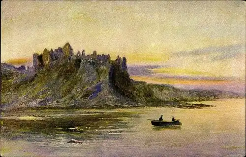 Künstler Ak Schottland, See mit Burgruine, Ruderboot, Abendstimmung